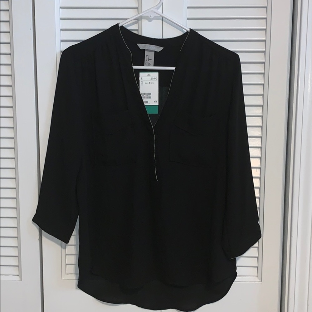 H&M Black dressy top